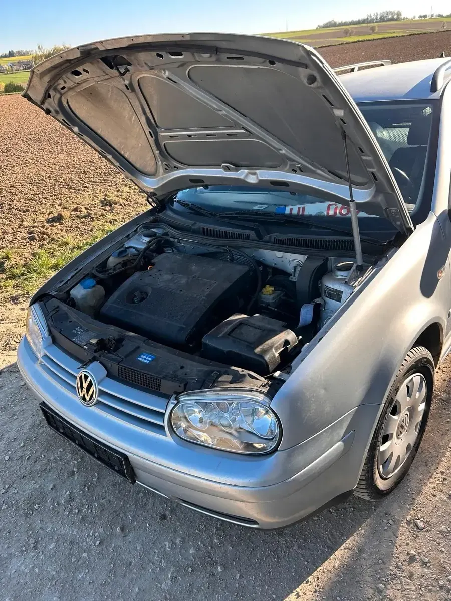 Brugt VW Golf IV 105 HK (77 kW) 2001 Sølv Stationcar