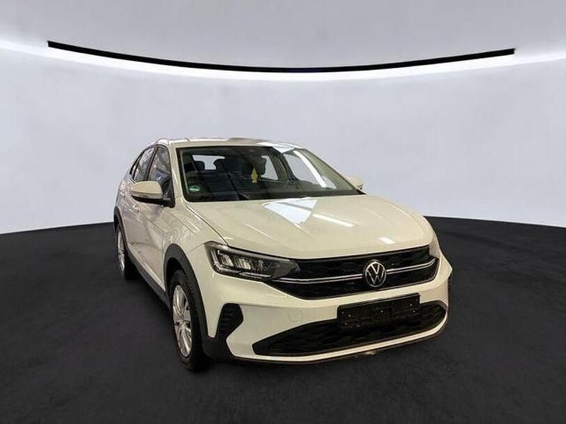 Gebraucht VW Taigo Basis 95 PS (69 kW) 2022 Weiß SUV
