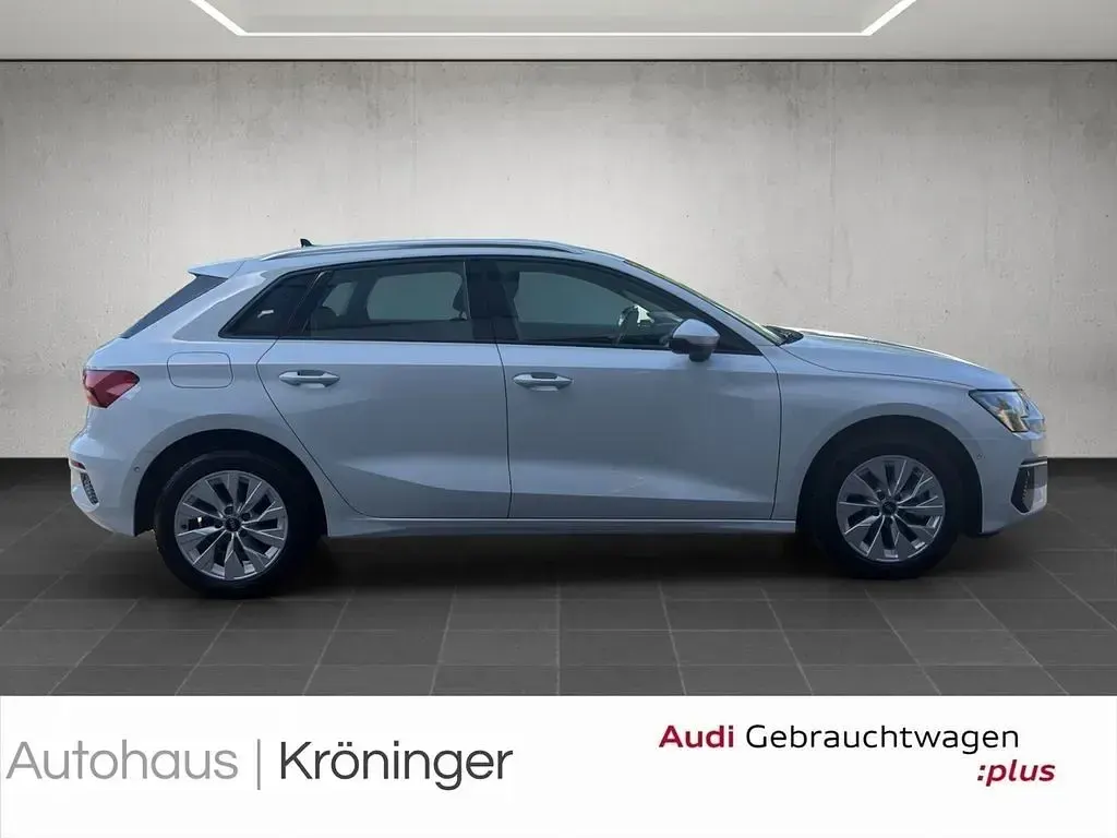 Gebraucht Audi A3 Business 204 PS (150 kW) 2024 Weiß Limousine