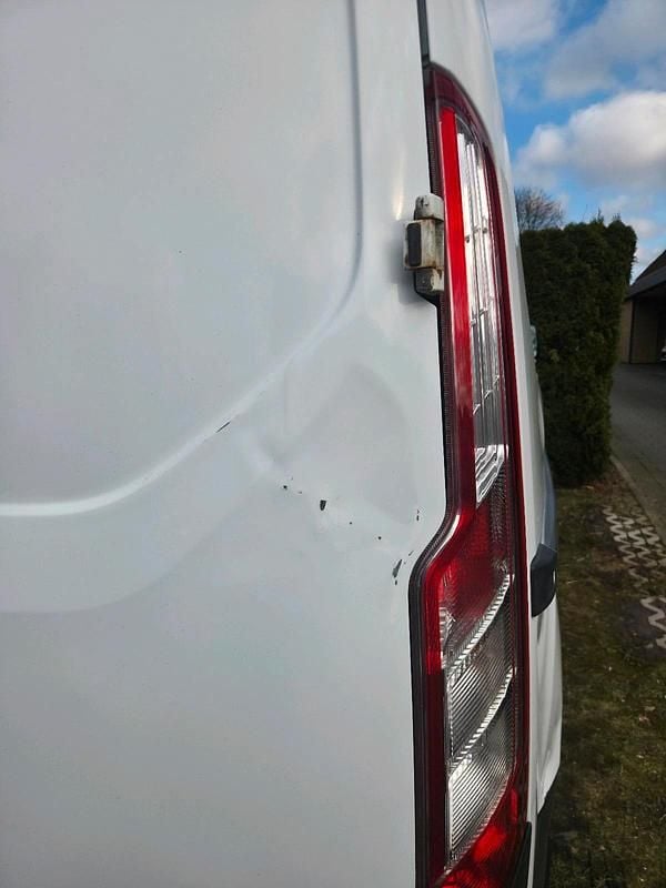 Usado Ford Transit 131 HP (96 kW) 2016 Branco Monovolume