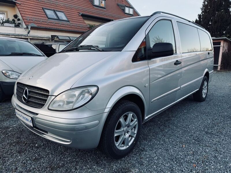 Silber Gebraucht 2010 Mercedes Vito Van / Kleinbus | 12.990 € (Teuer) - Bild 1/4