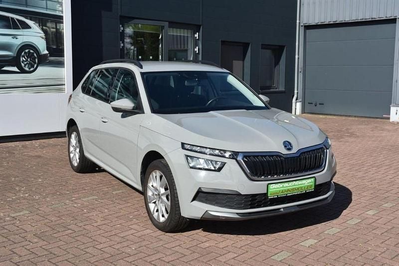 Steelgrau Gebraucht 2019 Skoda Kamiq SUV | 15.990 € (Guter Preis) - Bild 1/4