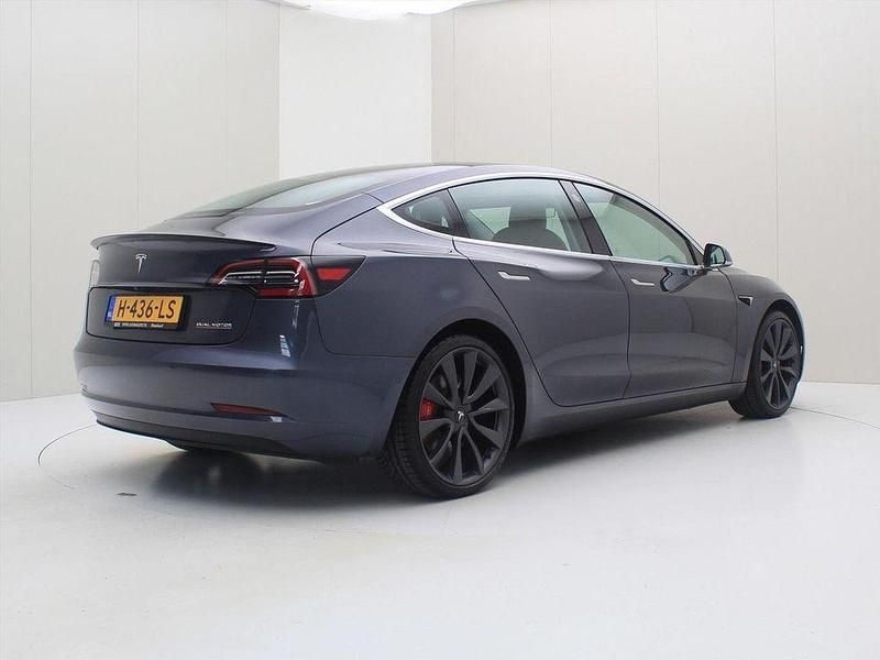 Second-hand Tesla Model 3 Performance 358 kW (487 CP) 2020 Gri Berlinǎ