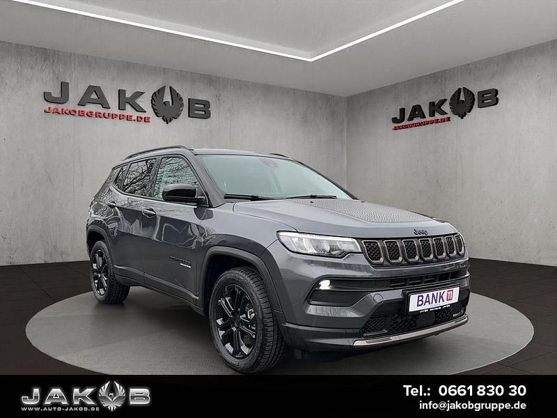 Gebraucht Jeep Compass 241 PS (177 kW) 2023 Graphite grey/dach schwarz SUV