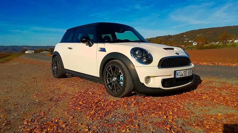 Beige Gebraucht 2012 Mini Cooper S Kleinwagen | 9.250 € (Teuer) - Bild 1/4