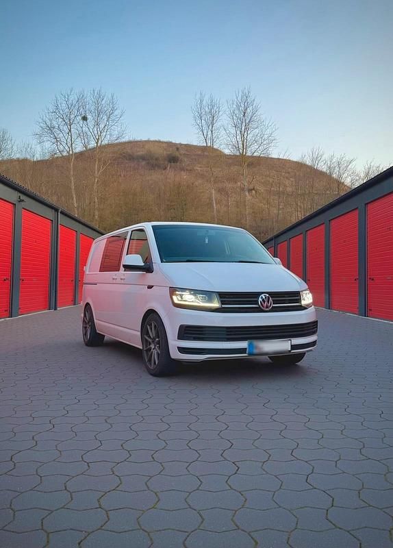Gebraucht VW Transporter 150 PS (110 kW) 2017 Weiß Van