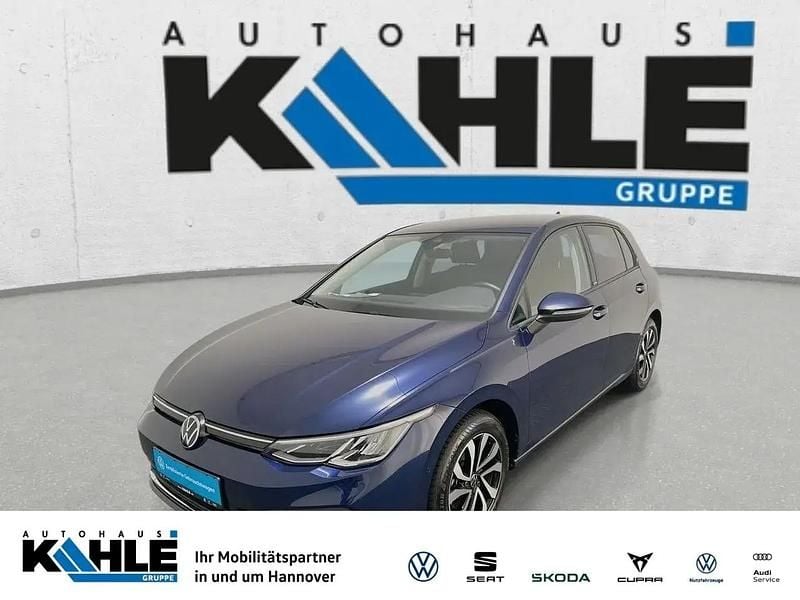 Gebraucht VW Golf VIII Active 150 PS (110 kW) 2023 Blau Limousine