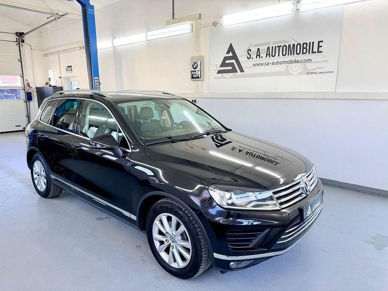 Gebraucht VW Touareg Terrain Tech 262 PS (192 kW) 2017 Schwarz SUV
