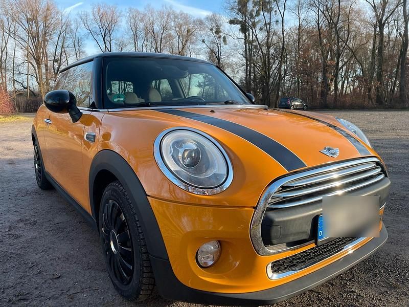 Gebraucht Mini ONE 102 PS (75 kW) 2015 Orange Kleinwagen