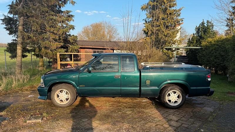 Gebraucht Chevrolet S10 190 PS (139 kW) 1998 Grün Pickup