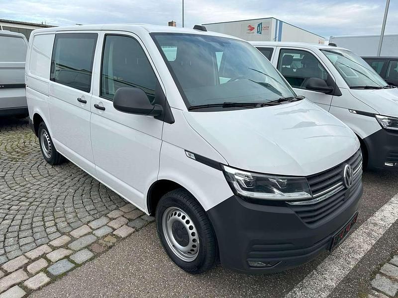 Second-hand VW Transporter 150 CP (110 kW) 2022 Alb Van