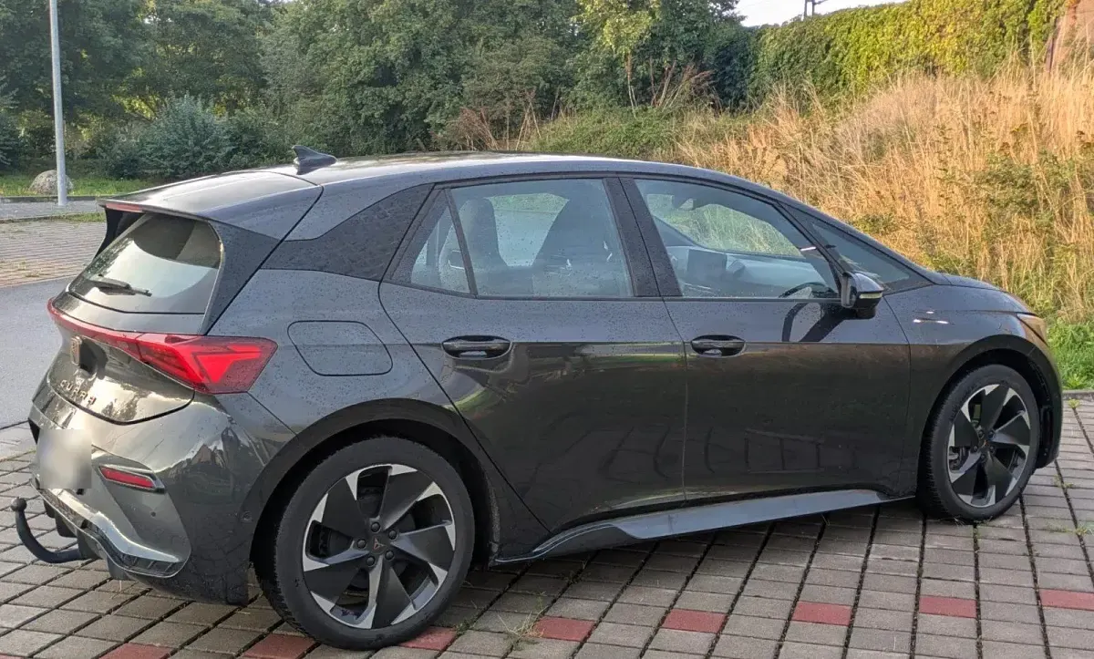Gebraucht Cupra Born 150 kW (204 PS) 2022 Schwarz Kleinwagen