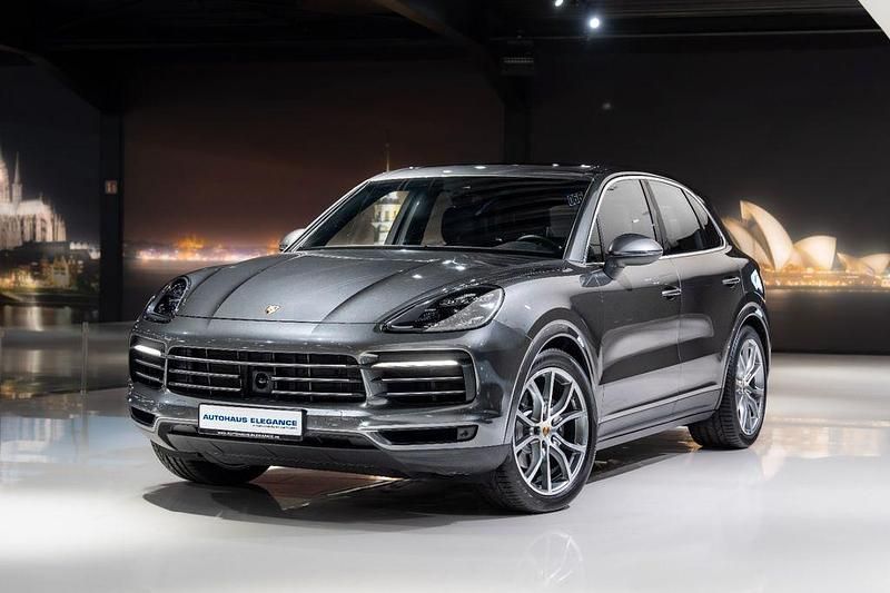 Grau Gebraucht 2019 Porsche Cayenne Sport SUV | 56.980 € - Bild 1/4
