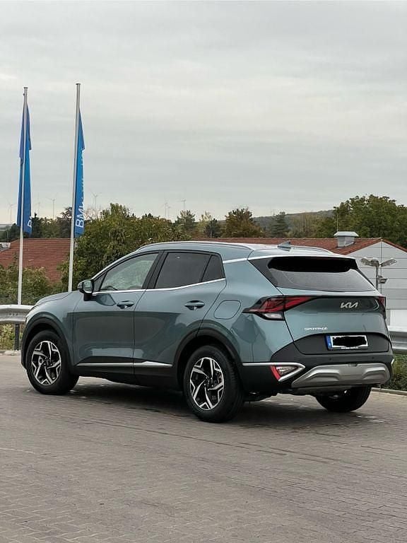 Grau Gebraucht 2023 Kia Sportage SUV | 22.900 € (Superpreis) - Bild 1/4