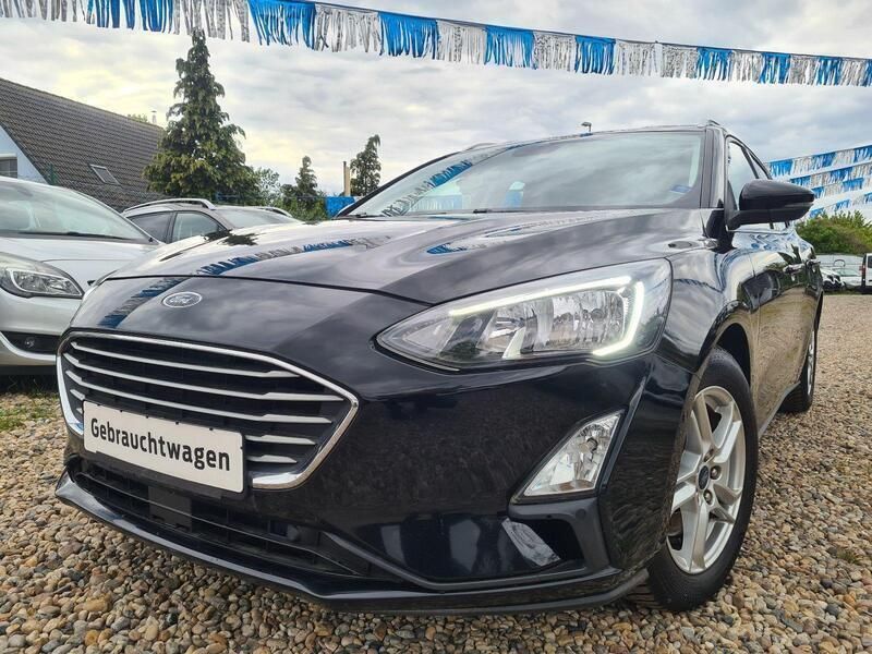 Schwarz Gebraucht 2019 Ford Focus Kombi | 10.800 € (Fairer Preis) - Bild 1/4