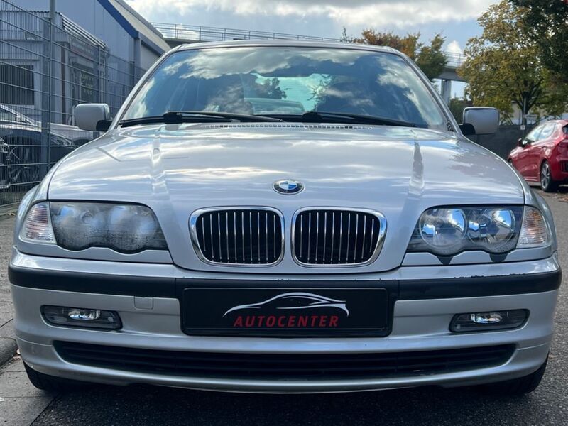 Gebraucht BMW 323 170 PS (125 kW) 1999 Silber Limousine