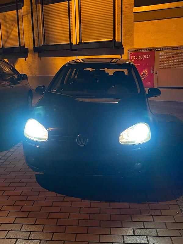 Gebraucht VW Golf V 116 PS (85 kW) 2005 Schwarz Kleinwagen