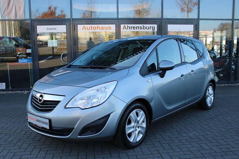 Gebraucht Opel Meriva Edition 101 PS (74 kW) 2010 Silber Van / Kleinbus