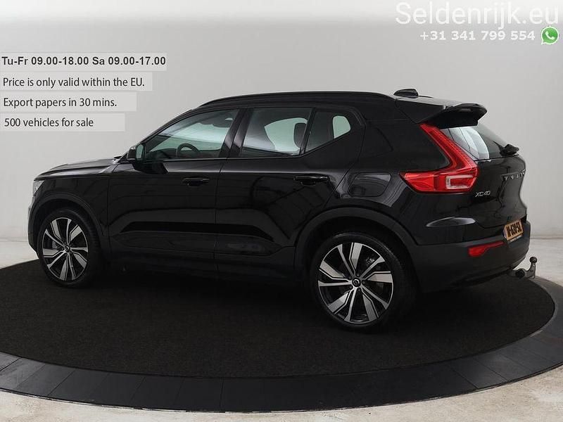 Gebraucht Volvo XC40 Core 169 kW (231 PS) 2021 Schwarz SUV