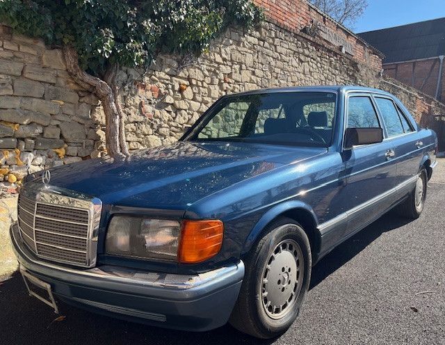 Blau Gebraucht 1990 Mercedes S300 Limousine | 9.200 € - Bild 1/4