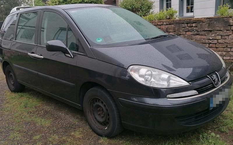 Grau Gebraucht 2007 Peugeot 807 Van / Kleinbus | 950 € (Guter Preis) - Bild 1/4