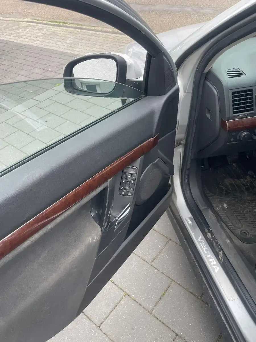 Gebraucht Opel Vectra 122 PS (89 kW) 2002 Silber Limousine