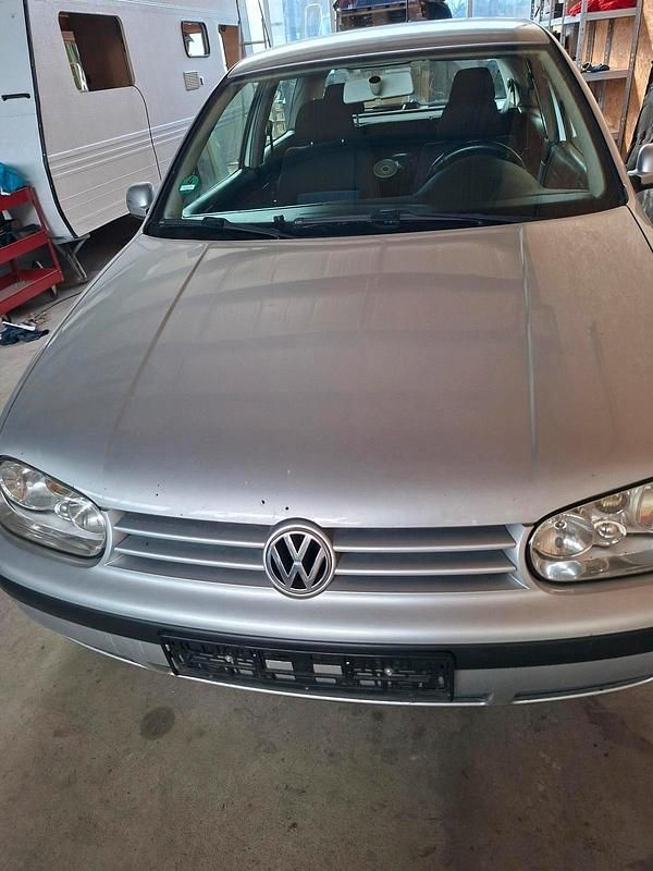 Gebraucht VW Golf IV 75 PS (55 kW) 2002 Silber Limousine