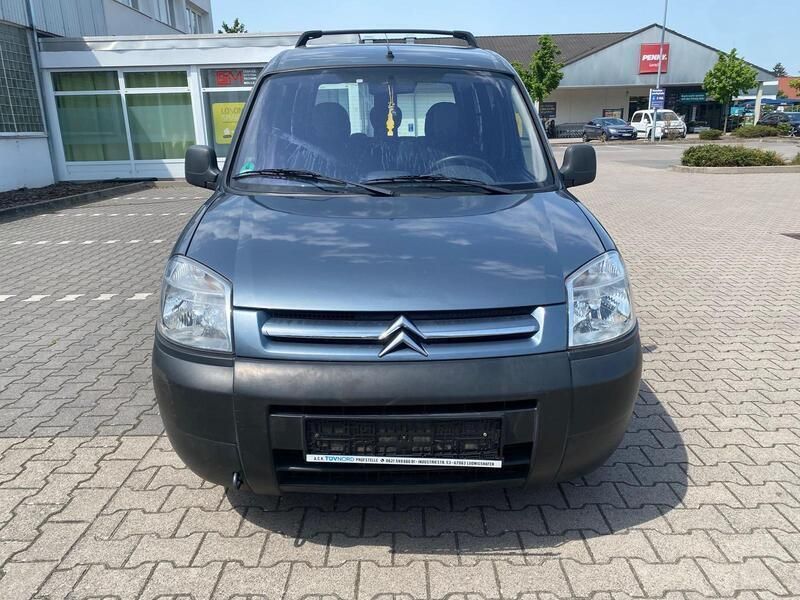Grau Gebraucht 2009 Citroën Berlingo Van / Kleinbus | 2.950 € (Fairer Preis) - Bild 1/4