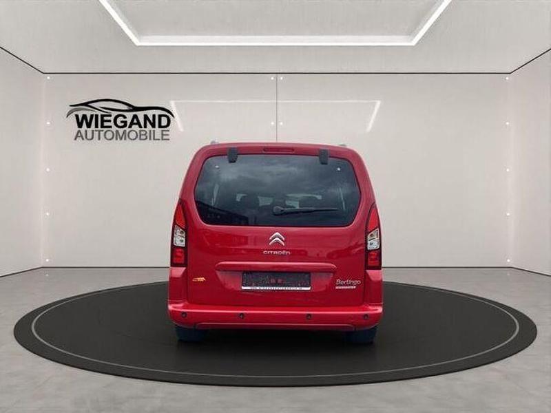 Gebraucht Citroën Berlingo PureTech 110 PS (80 kW) 2017 Rot Van / Kleinbus