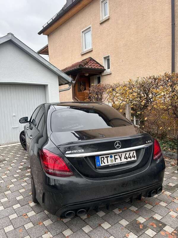 Schwarz Gebraucht 2018 Mercedes C43 AMG AMG Limousine | 37.000 € (Teuer) - Bild 1/4