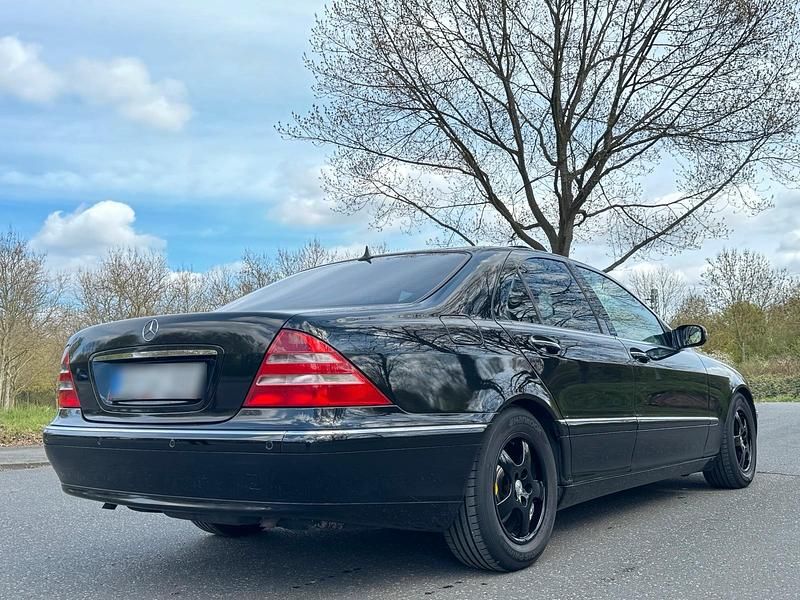 Gebraucht Mercedes S320 224 PS (164 kW) 2000 Schwarz Limousine