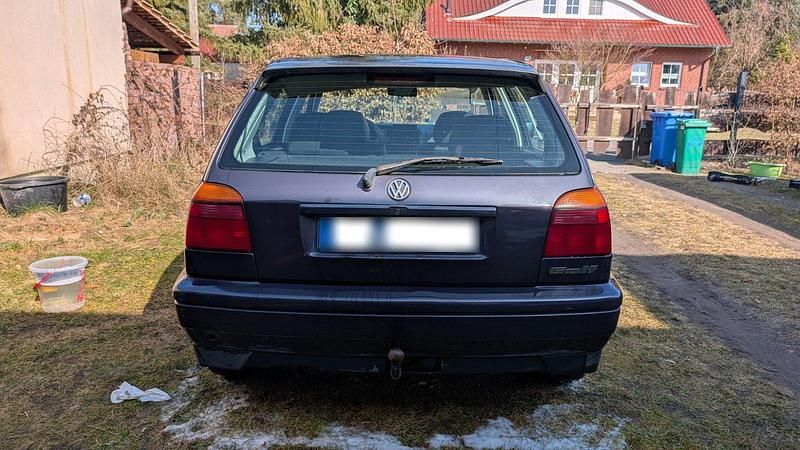 Gebraucht VW Golf III 75 PS (55 kW) 1996 Violet Kleinwagen