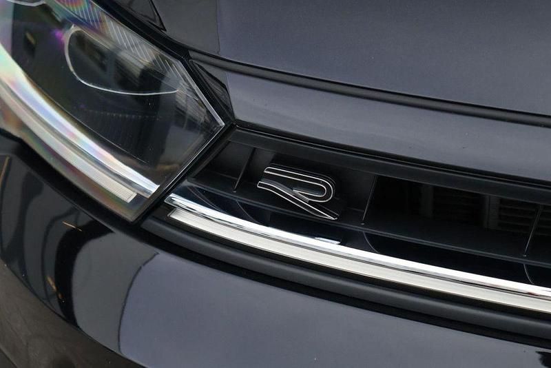 Gebraucht VW Polo Business 95 PS (69 kW) 2022 Schwarz Kleinwagen