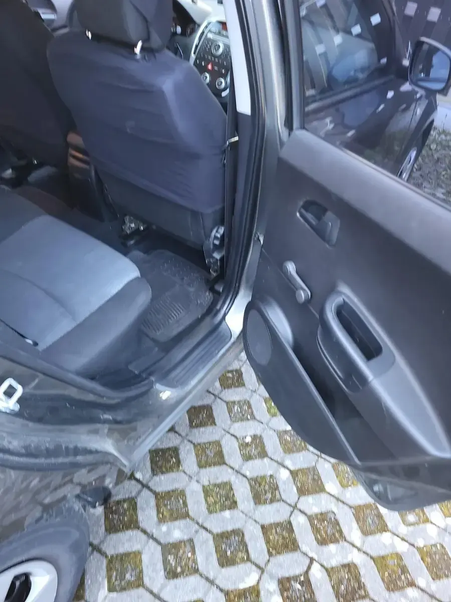 Używany Kia Ceed 90 KM (66 kW) 2010 Szary Hatchback