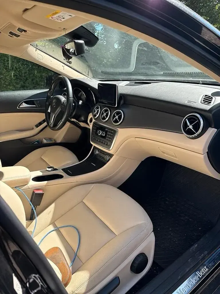 Gebraucht Mercedes GLA250 Urban 211 PS (155 kW) 2014 Schwarz SUV