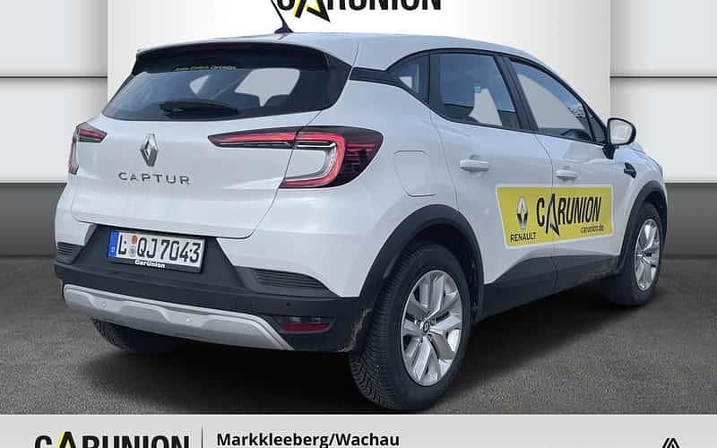 Gebraucht Renault Captur Equilibre 140 PS (102 kW) 2022 Perlmuttweiß metallic SUV
