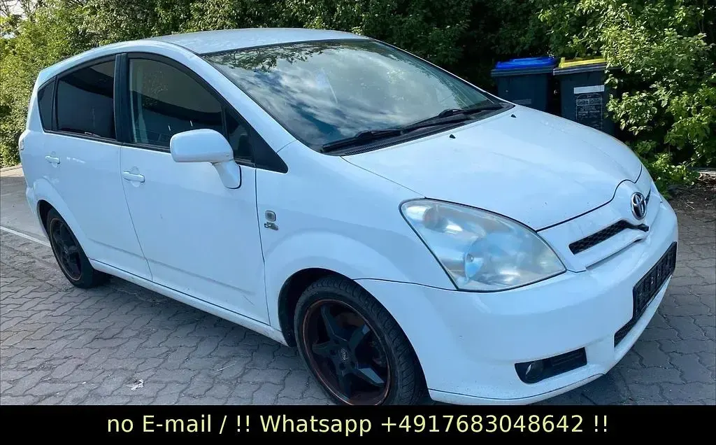 Gebraucht Toyota Corolla Verso 116 PS (85 kW) 2005 Weiß Van / Kleinbus