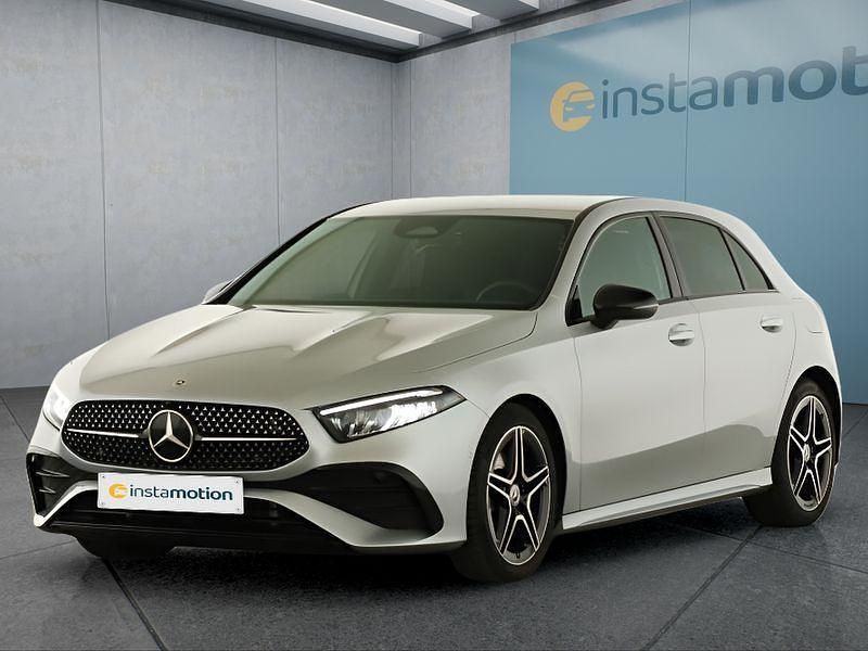 Silber Gebraucht 2024 Mercedes A200 Limousine | 34.249 € (Teuer) - Bild 1/4