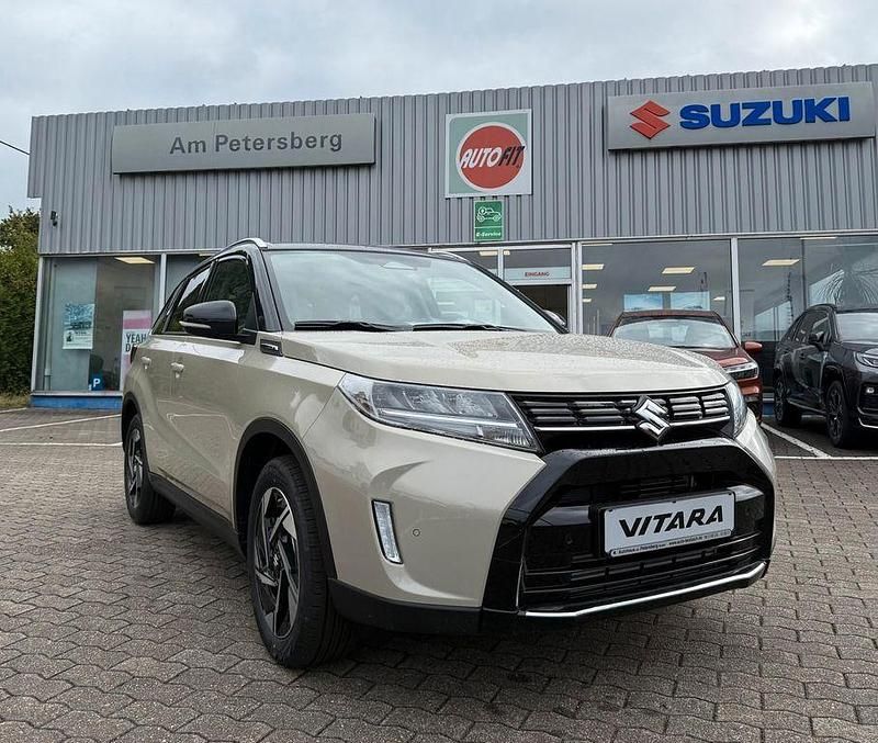 Neu Suzuki Vitara Comfort+ 129 PS (94 kW) 2025 Beige SUV