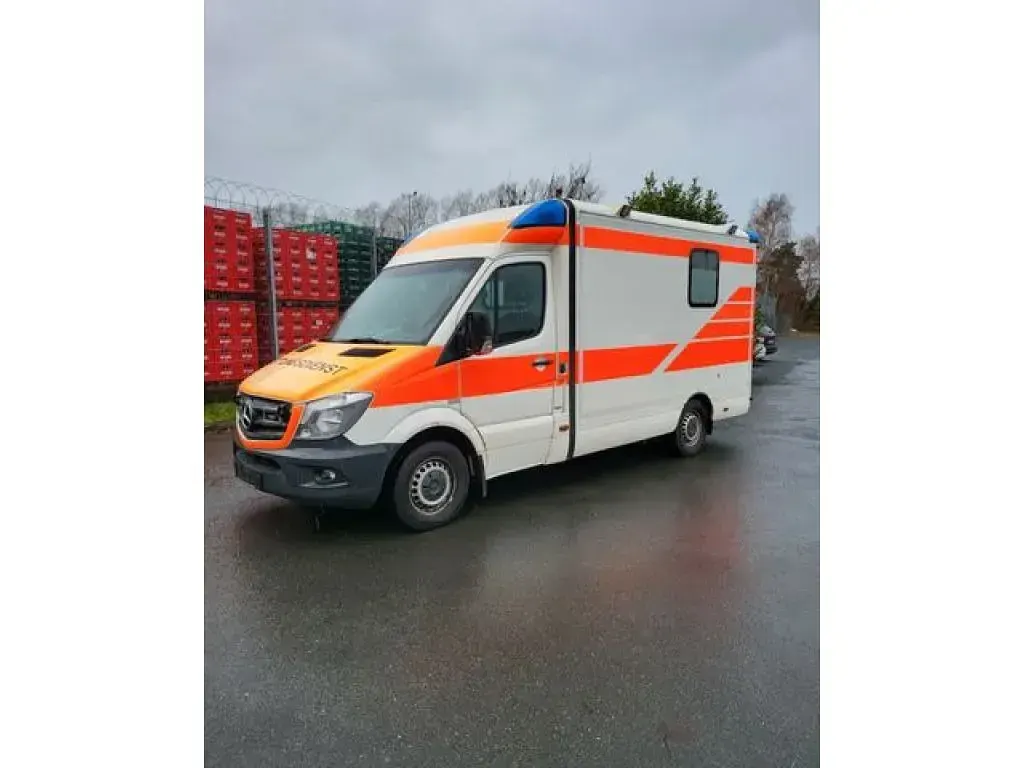 Gebraucht Mercedes Sprinter 190 PS (139 kW) 2014 Reinweiß Van