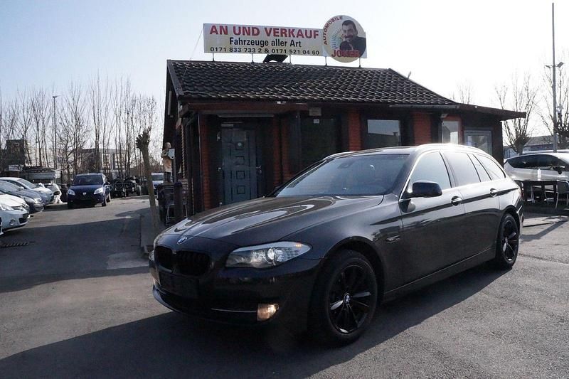 Gebraucht BMW 520 184 PS (135 kW) 2011 Grau Kombi
