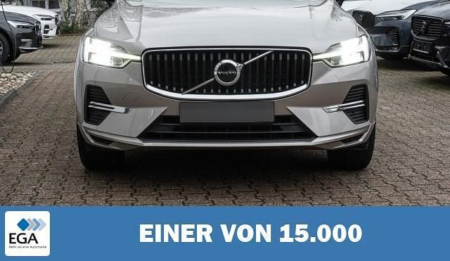 Gebraucht Volvo XC60 Core 197 PS (144 kW) 2023 Metallic SUV