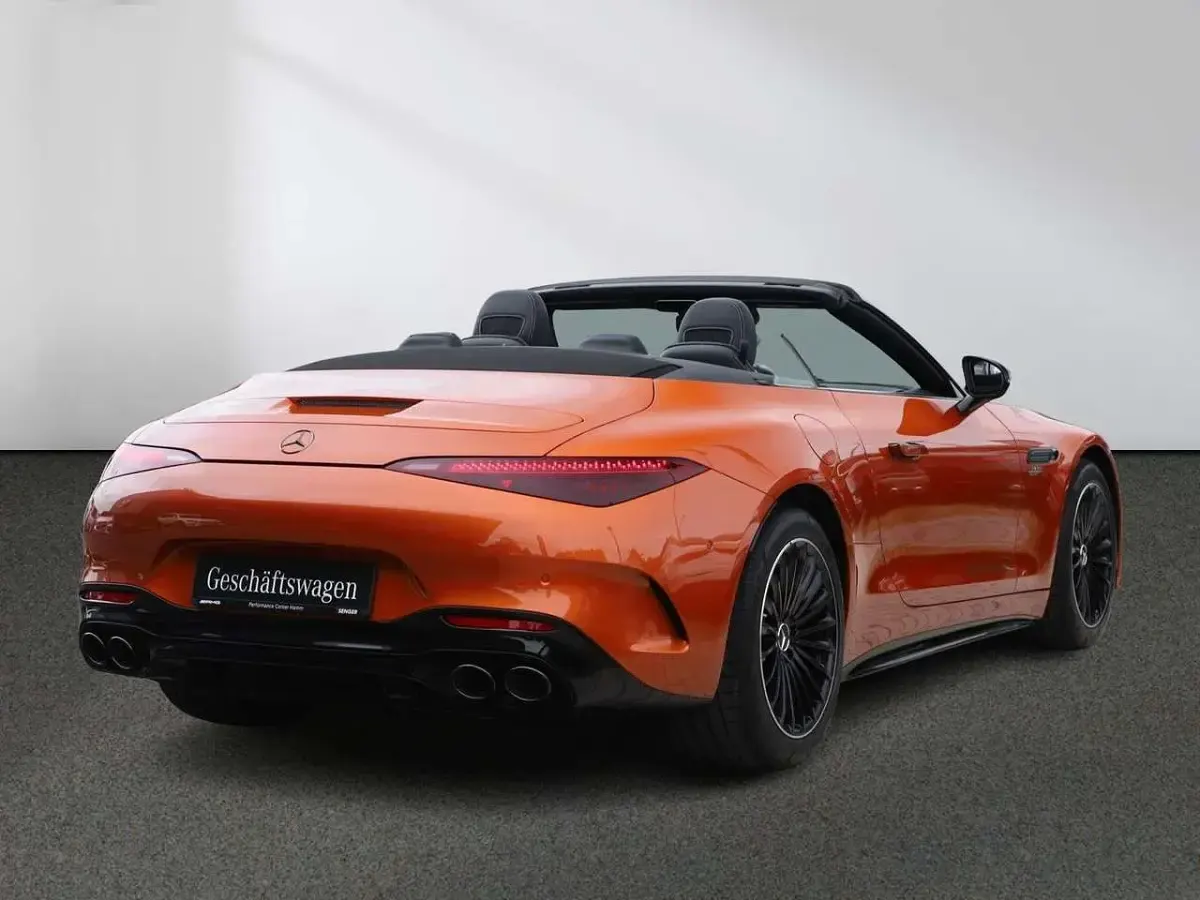 Gebraucht Mercedes SL43 AMG AMG 421 PS (309 kW) 2026 Manufaktur orange flame Cabrio