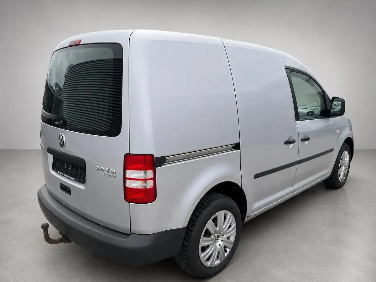 Gebraucht VW Caddy 140 PS (102 kW) 2012 Silber Van / Kleinbus