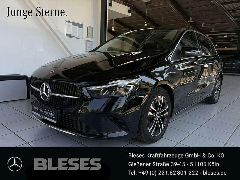 Schwarz Gebraucht 2023 Mercedes B200 Progressive Van / Kleinbus | 31.950 € (Fairer Preis) - Bild 1/4