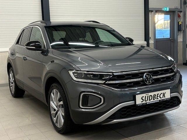 Gebraucht VW T-Roc Move 150 PS (110 kW) 2023 Grau SUV