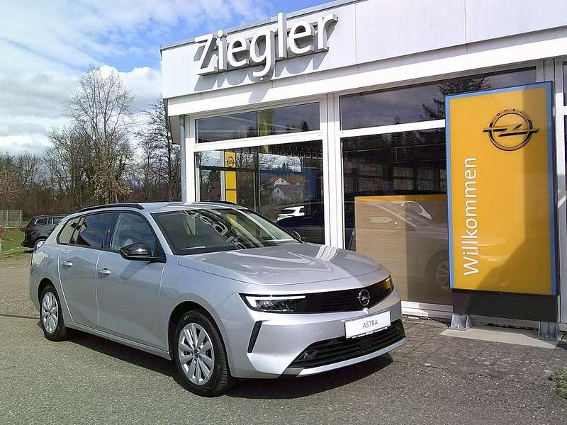 Usata Opel Astra Enjoy 110 CV (80 kW) 2024 Argento Station wagon