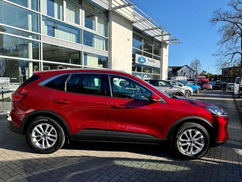 Gebraucht Ford Kuga Titanium 224 PS (164 kW) 2022 Lucidrot metallic SUV