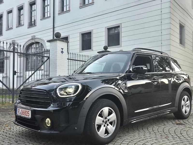 Schwarz Gebraucht 2022 Mini Cooper D Countryman SUV | 23.999 € (Guter Preis) - Bild 1/4
