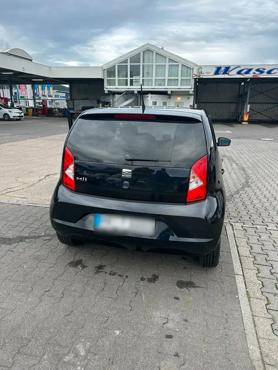 Gebraucht Seat Mii CONNECT 60 PS (44 kW) 2016 Schwarz Kleinwagen
